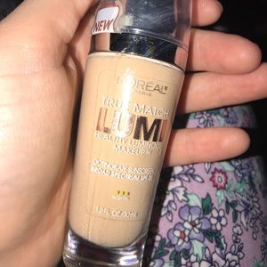 L’Oréal True Match Lumi Foundation